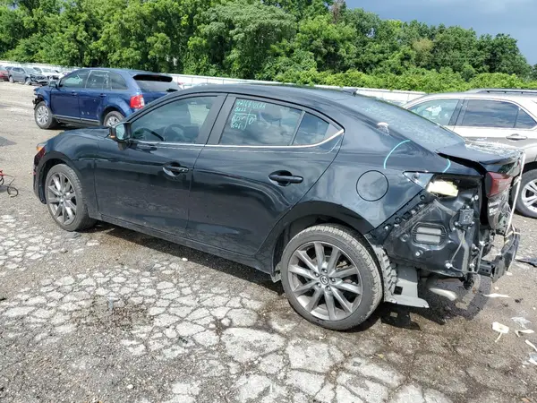 3MZBN1V31JM204918 2018 MAZDA 3 - Image 2