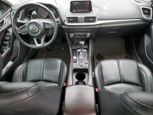 3MZBN1V31JM205339 2018 MAZDA 3 - Image 8