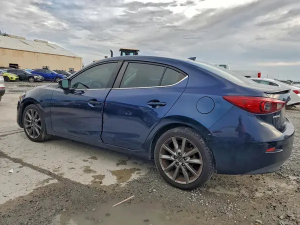 3MZBN1V31JM208595 2018 MAZDA 3 - Image 2