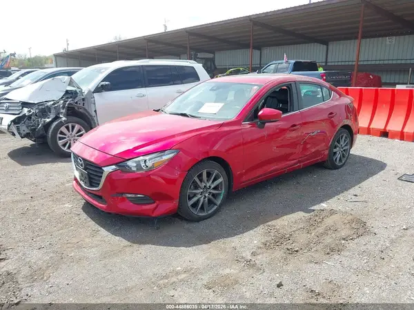 3MZBN1V31JM214252 2018 MAZDA 3 - Image 2