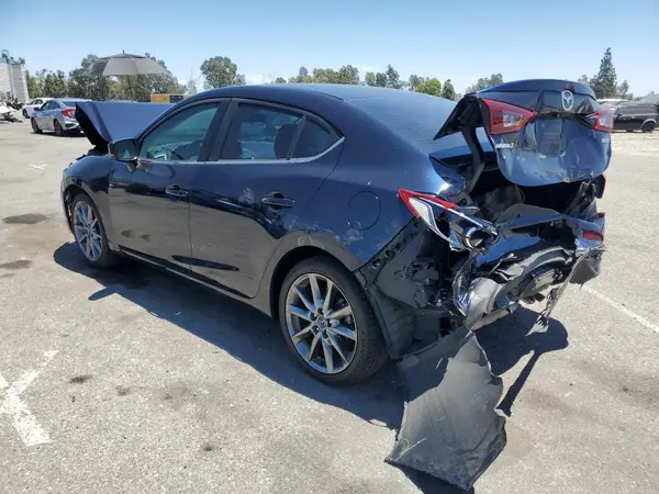 3MZBN1V31JM215367 2018 MAZDA 3 - Image 2