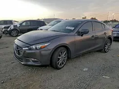 3MZBN1V31JM225283 2018 MAZDA 3