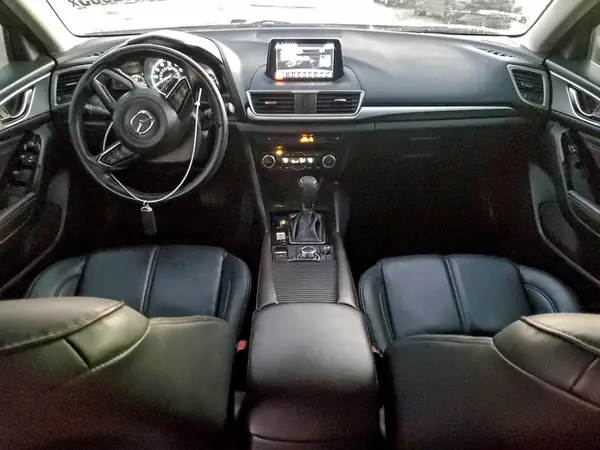 3MZBN1V31JM225283 2018 MAZDA 3 - Image 8