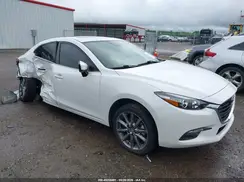 3MZBN1V31JM234081 2018 MAZDA 3