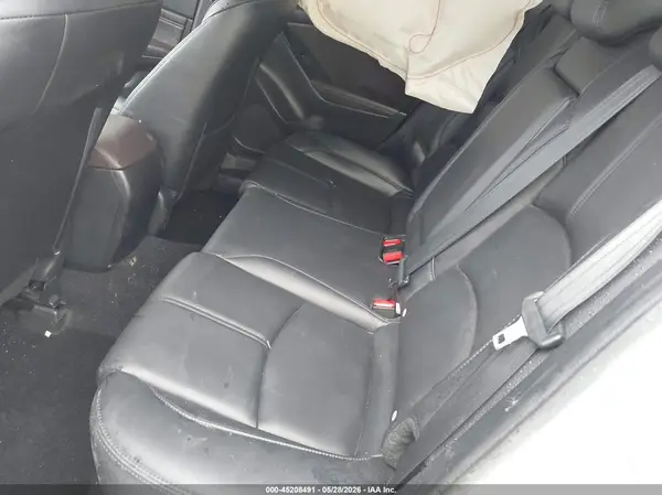 3MZBN1V31JM234081 2018 MAZDA 3 - Image 8