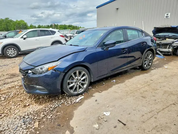 3MZBN1V31JM254976 2018 MAZDA 3 - Image 1