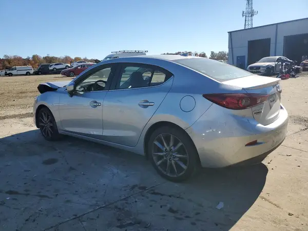 3MZBN1V31JM276203 2018 MAZDA 3 - Image 2