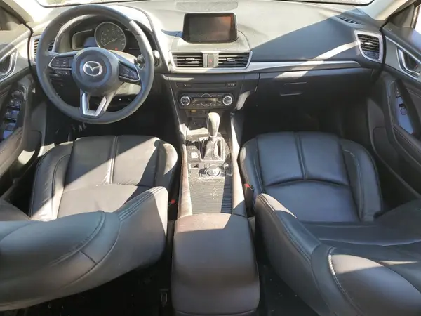 3MZBN1V31JM276203 2018 MAZDA 3 - Image 8