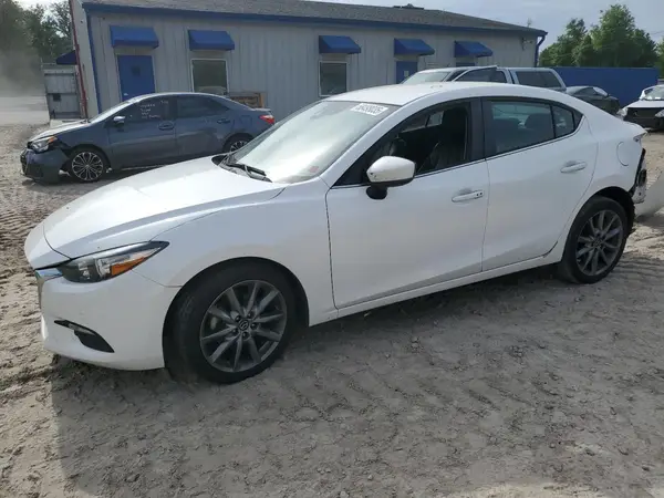 3MZBN1V32JM159505 2018 MAZDA 3 - Image 1