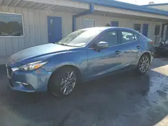3MZBN1V32JM161769 2018 MAZDA 3