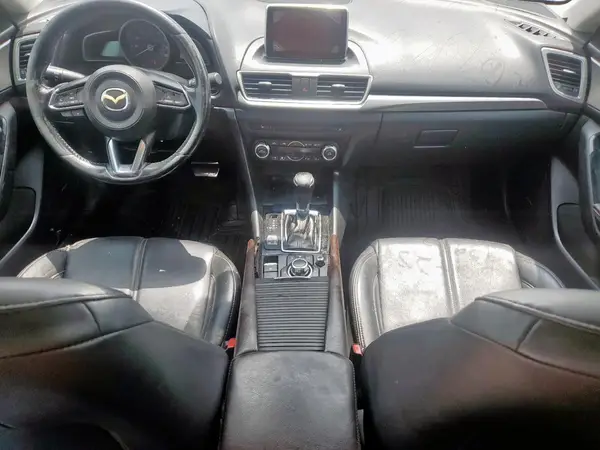 3MZBN1V32JM172805 2018 MAZDA 3 - Image 8