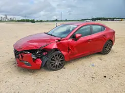 3MZBN1V32JM183996 2018 MAZDA 3