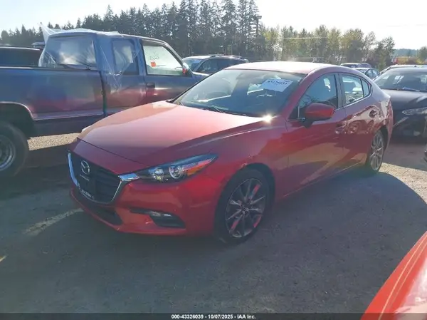 3MZBN1V32JM187045 2018 MAZDA 3 - Image 2