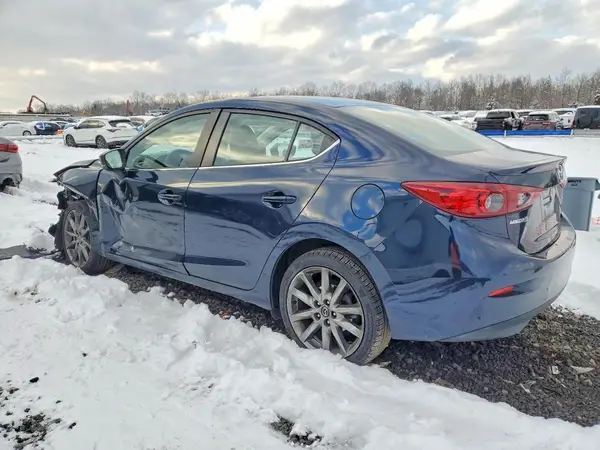 3MZBN1V32JM191127 2018 MAZDA 3 - Image 2