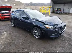 3MZBN1V32JM191497 2018 MAZDA 3