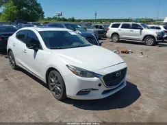 3MZBN1V32JM191757 2018 MAZDA 3