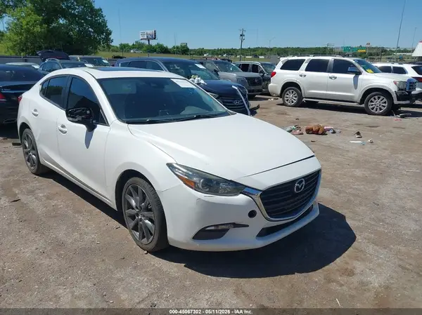 3MZBN1V32JM191757 2018 MAZDA 3 - Image 1