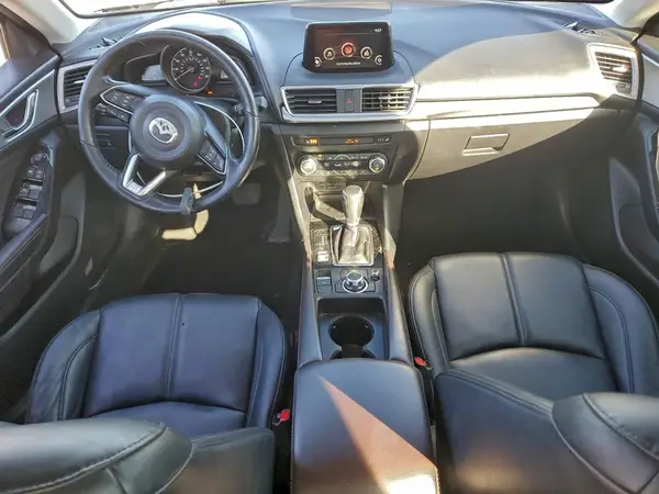 3MZBN1V32JM195825 2018 MAZDA 3 - Image 8