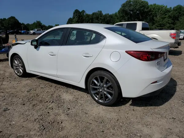 3MZBN1V32JM202983 2018 MAZDA 3 - Image 2