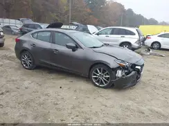 3MZBN1V32JM203776 2018 MAZDA 3