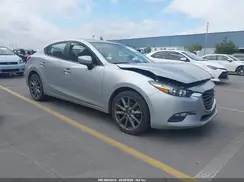 3MZBN1V32JM207732 2018 MAZDA 3