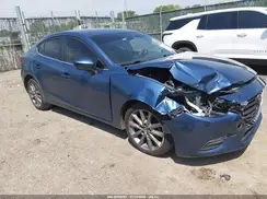 3MZBN1V32JM227107 2018 MAZDA 3