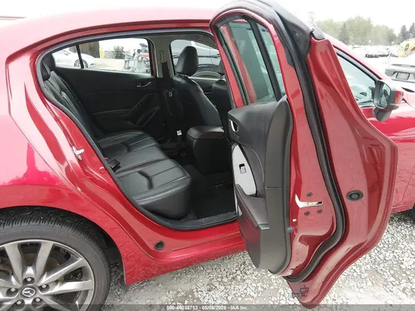 3MZBN1V32JM238026 2018 MAZDA 3 - Image 8