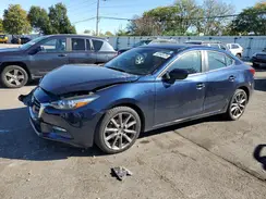 3MZBN1V32JM239810 2018 MAZDA 3