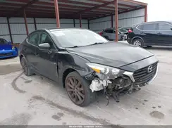 3MZBN1V32JM244909 2018 MAZDA 3