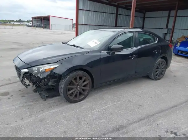 3MZBN1V32JM244909 2018 MAZDA 3 - Image 2
