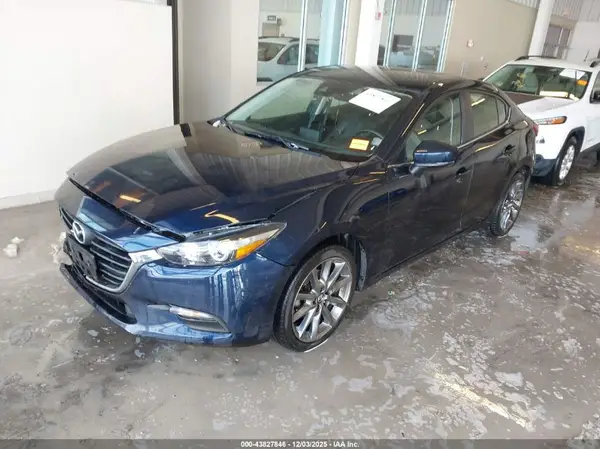 3MZBN1V32JM246448 2018 MAZDA 3 - Image 2