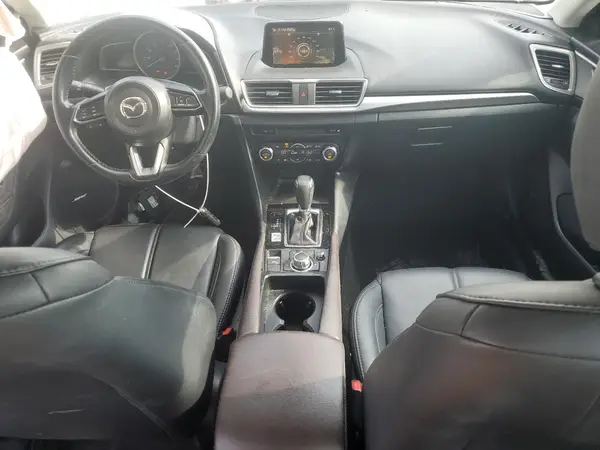 3MZBN1V32JM254114 2018 MAZDA 3 - Image 8