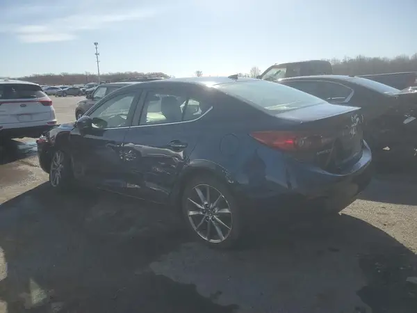 3MZBN1V32JM257286 2018 MAZDA 3 - Image 2