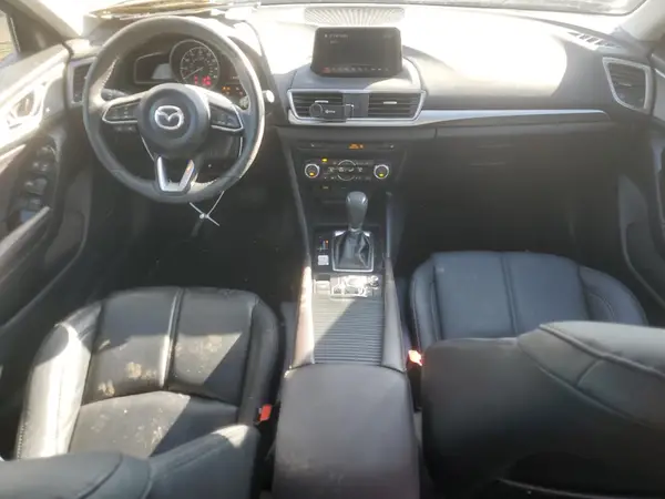 3MZBN1V32JM257286 2018 MAZDA 3 - Image 8
