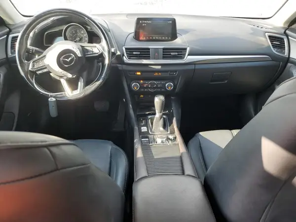 3MZBN1V32JM260818 2018 MAZDA 3 - Image 8