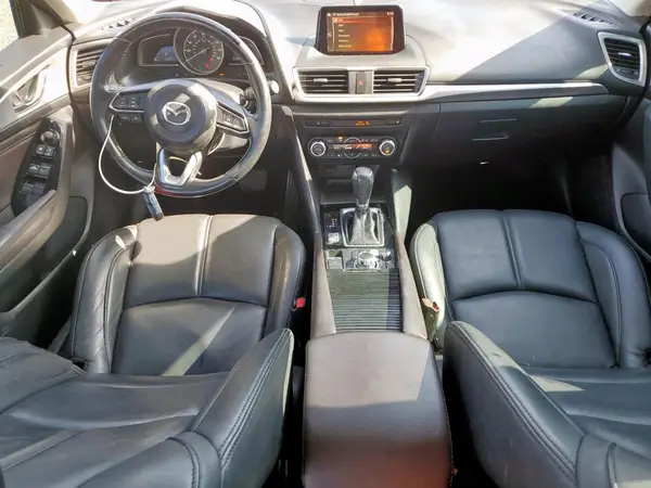 3MZBN1V32JM265095 2018 MAZDA 3 - Image 8