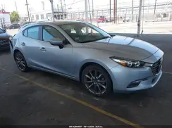 3MZBN1V33JM166303 2018 MAZDA 3