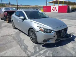 3MZBN1V33JM166950 2018 MAZDA 3
