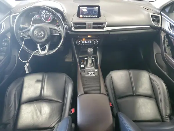 3MZBN1V33JM168469 2018 MAZDA 3 - Image 8