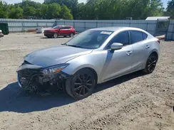 3MZBN1V33JM179973 2018 MAZDA 3