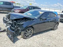 3MZBN1V33JM183845 2018 MAZDA 3