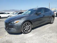3MZBN1V33JM184431 2018 MAZDA 3