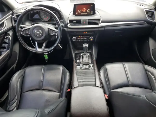 3MZBN1V33JM188172 2018 MAZDA 3 - Image 8