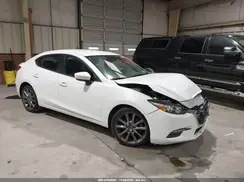 3MZBN1V33JM203107 2018 MAZDA 3