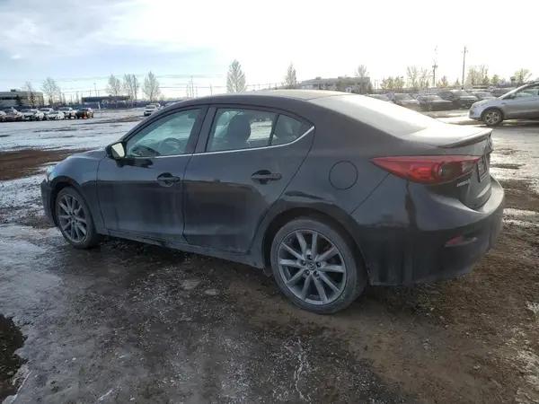 3MZBN1V33JM203172 2018 MAZDA 3 - Image 2