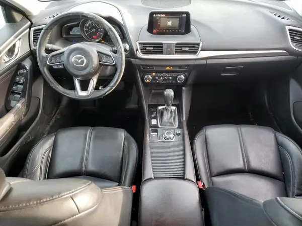 3MZBN1V33JM203172 2018 MAZDA 3 - Image 8