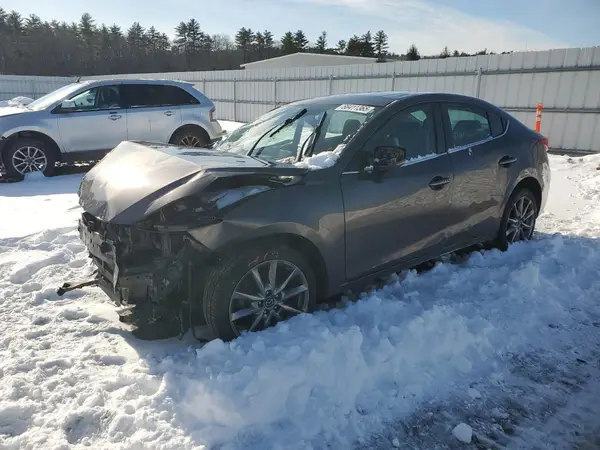 3MZBN1V33JM203267 2018 MAZDA 3 - Image 1