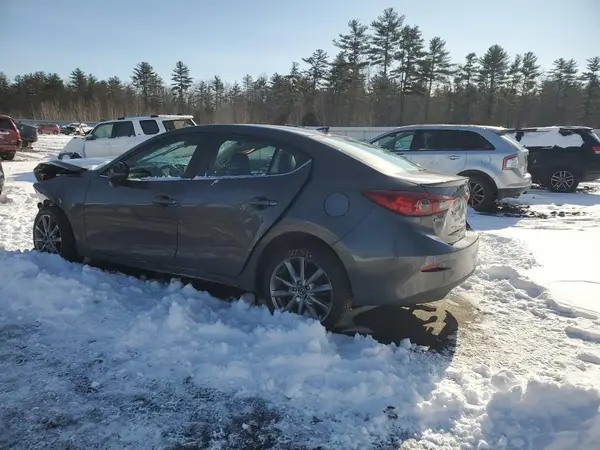 3MZBN1V33JM203267 2018 MAZDA 3 - Image 2