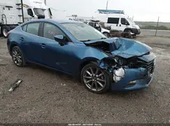 3MZBN1V33JM222157 2018 MAZDA 3