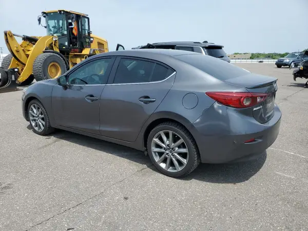 3MZBN1V33JM225401 2018 MAZDA 3 - Image 2